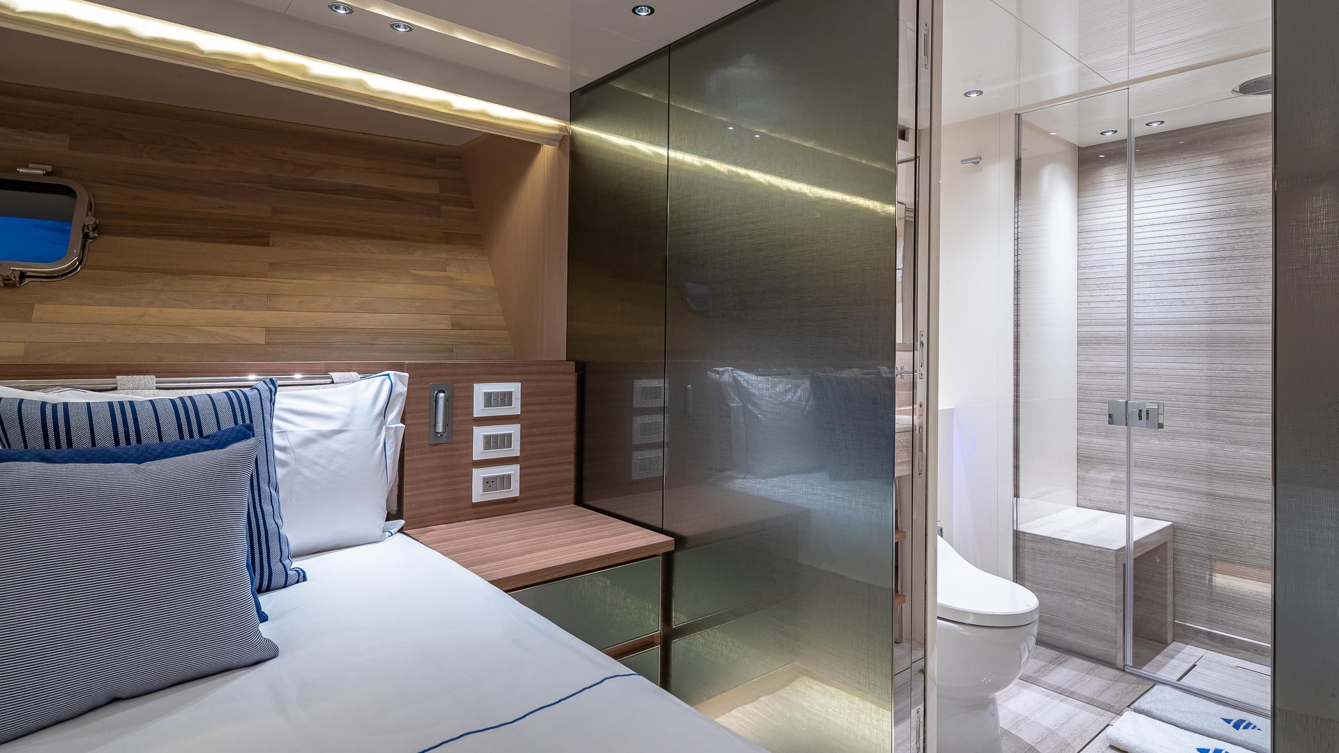 NO MATTER WHAT Double Guest Cabin With Ensuite Luxury Yacht Browser